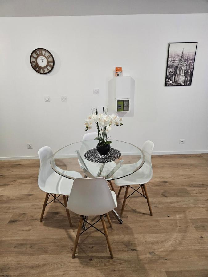 T2 Chaleureux, Calme Et Entierement Renove. Apartment Beziers Exterior photo