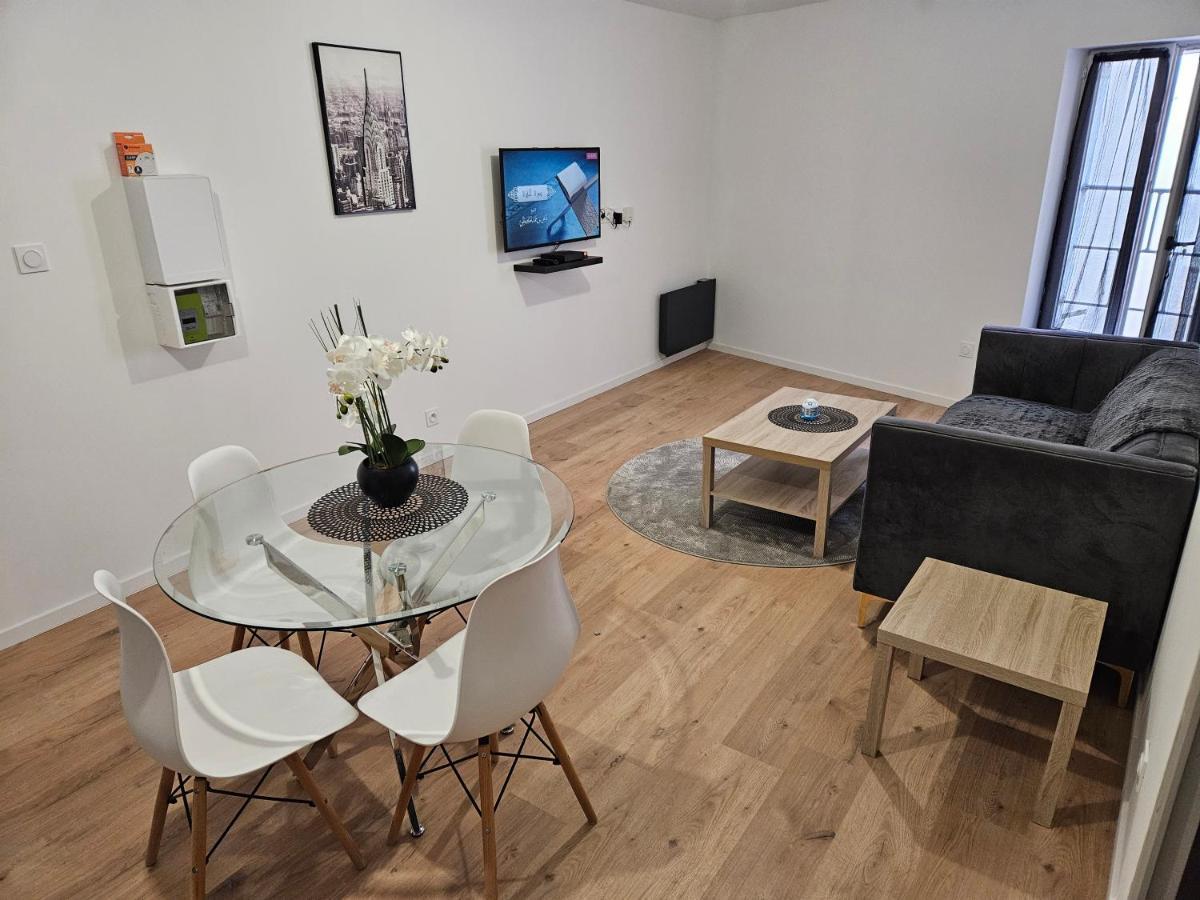 T2 Chaleureux, Calme Et Entierement Renove. Apartment Beziers Exterior photo